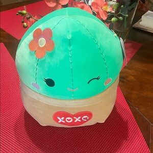 Squishmallows Green and Tan Plush with Flower and Heart